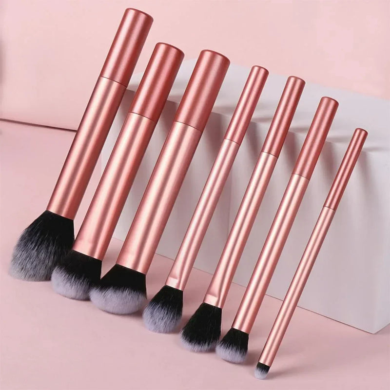 Conjunto de pincéis de maquiagem profissional, 7 peças, cabelo sintético macio e premium, sem crueldade, fácil de limpar, base, blush, sombra, cosméticos