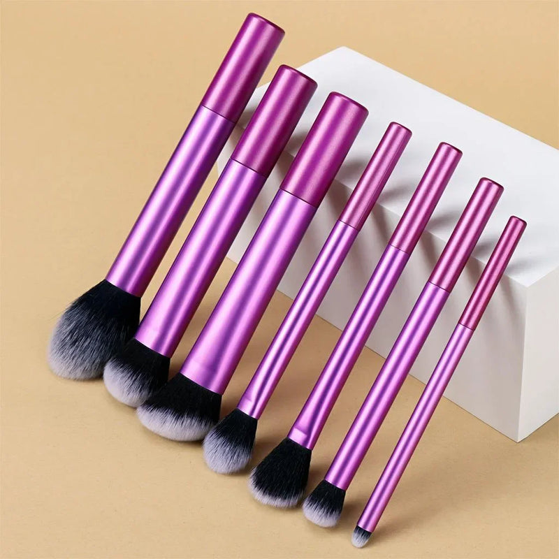 Conjunto de pincéis de maquiagem profissional, 7 peças, cabelo sintético macio e premium, sem crueldade, fácil de limpar, base, blush, sombra, cosméticos
