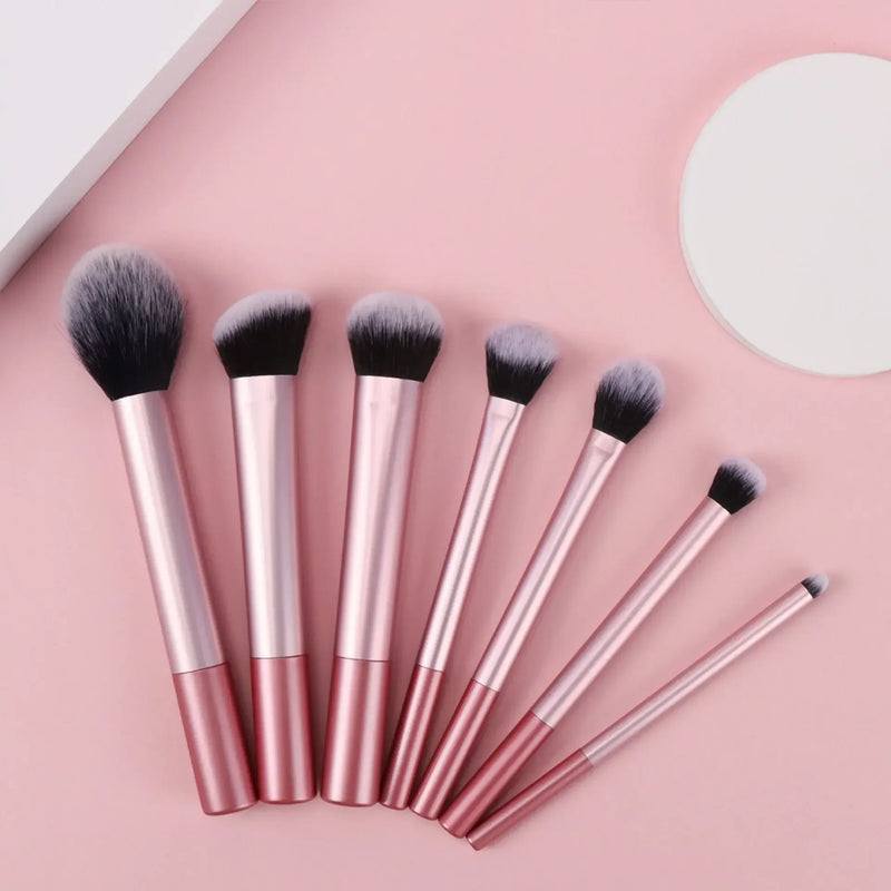 Conjunto de pincéis de maquiagem profissional, 7 peças, cabelo sintético macio e premium, sem crueldade, fácil de limpar, base, blush, sombra, cosméticos